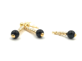 Oorbellen real gold plated met onyx edelsteen balletjes