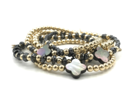 Armband Lina met real gold plated balletjes en parelmoer klavertje