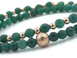 Armband Amina met groene jade edelsteen en rosé real gold plated balletjes