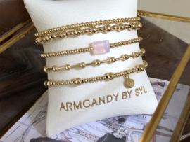 Armband Pinky met real gold plated balletjes en roze opalite edelsteen