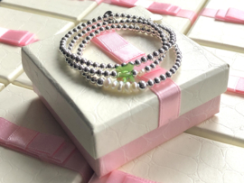 Armband Vlinder groen met Swarovski crystal en écht zilveren balletjes