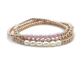 Armband Esila met rosé real gold plated balletjes en roze Swarovski pareltjes