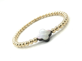 Armband Lina met real gold plated balletjes en parelmoer klavertje