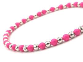 Armband Jula met Sterling zilveren balletjes en neon roze Swarovski pareltjes