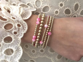 Armband Rachel met roze jade edelsteen en real gold plated balletjes