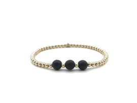 Armband Cato met real gold plated balletjes en matte zwarte onyx edelstenen