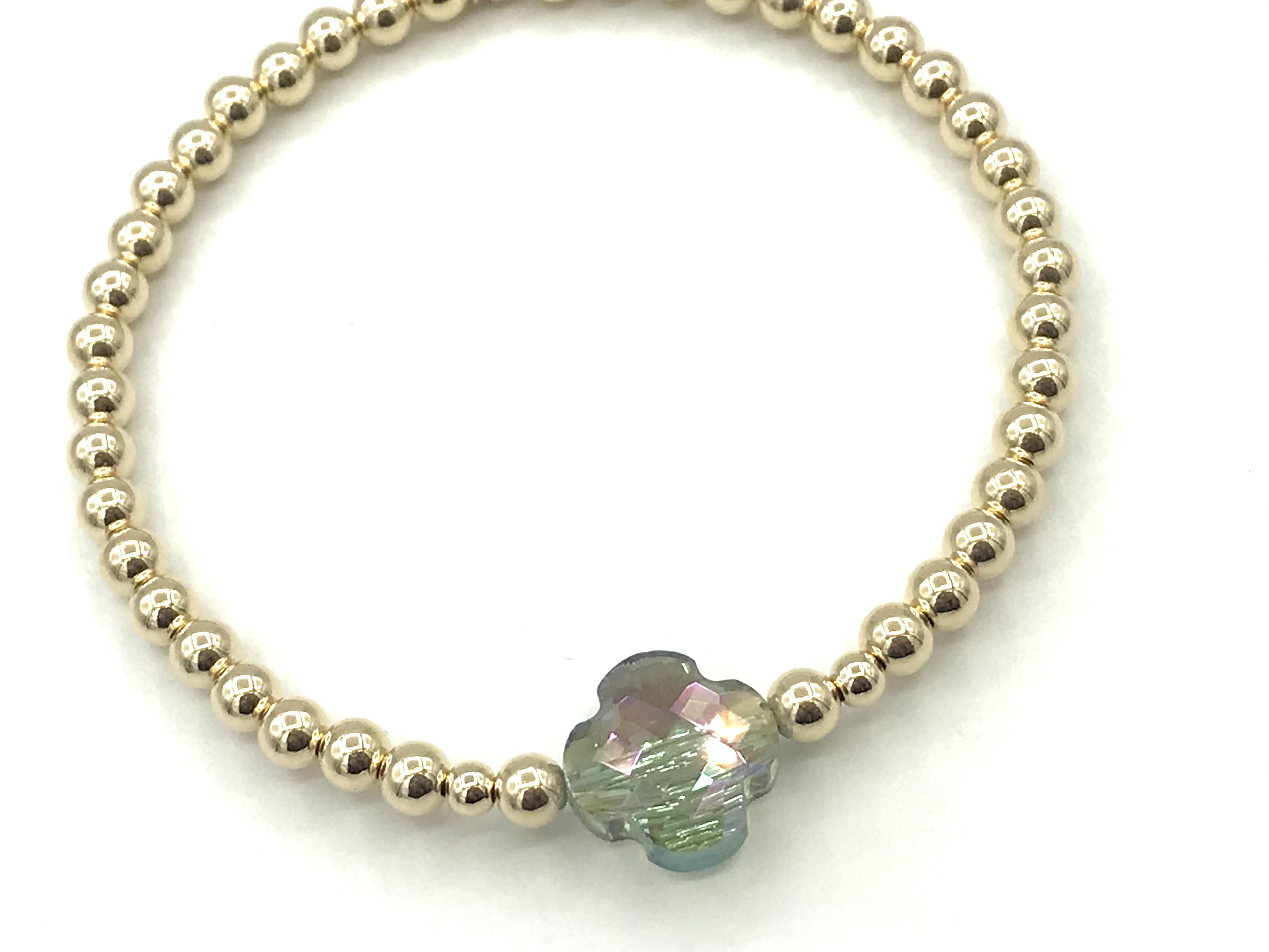 Armband Rabia green met real gold plated bolletjes en groen klavertje