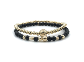 Armband Meike met real gold plated balletjes en zwarte onyx edelsteen