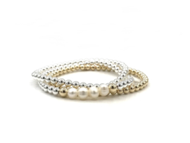 Armband Jaq met 925 Sterling zilveren balletjes en witte zoetwater parels