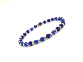 Armband Caren met rosé real gold plated balletjes en Lapis Lazuli