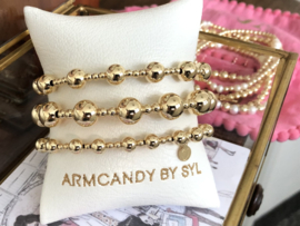Armband Linsey met goudkleurige real gold plated balletjes