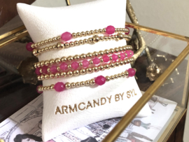 Armband Nina pink met real gold plated balletjes en chalcedoon edelsteen