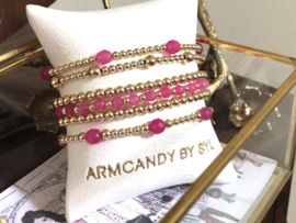 Armband Selina pink met real gold plated balletjes en chalcedoon edelsteen