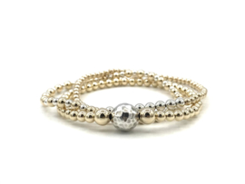 Armband Leonie met gehamerd Sterling zilver en real gold plated balletjes