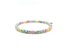 Armband Maura met luxe parelmoer edelsteentjes en goudkleurige real gold plated bolletjes