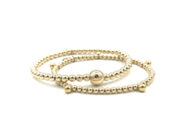 Armband Beau met 4 mm real gold plated hangende balletjes