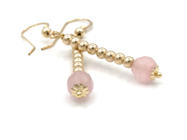 Real gold plated oorbellen met rozenkwarts balletjes