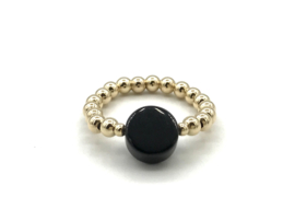 Stretch ring Elisabeth met real gold plated balletjes en zwarte onyx