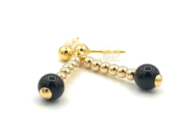 Oorbellen real gold plated met onyx edelsteen balletjes