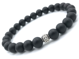 Heren armband Stijn met matte onyx en Sterling zilveren spacer