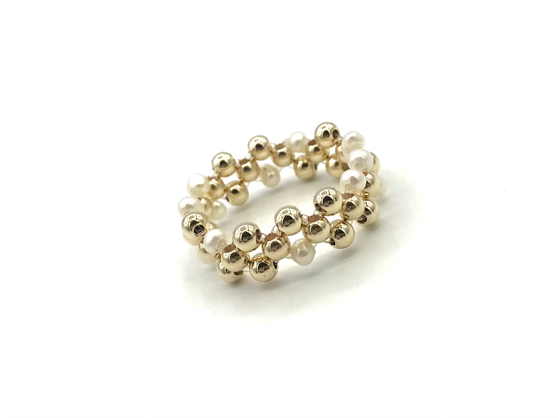 Stretch ring Zehra pearl met dubbele lagen real gold plated balletjes en pareltjes