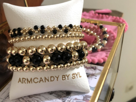 Armband Celina met real gold plated balletjes en zwarte onyx edelsteen