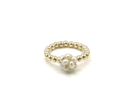 Stretch ring Layla met real gold plated balletjes en parelbolletje