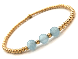 Armband Sterre met real gold plated balletjes en licht blauwe jade edelsteen