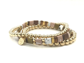 Armand Tila brown met gold plated balletjes en edelsteen