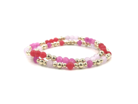 Armband Mirre met roze en rode jade edelsteen en real gold plated balletjes