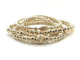 Armband Alyssa met ovale twisted bal en real gold plated balletjes