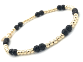 Armband Lynn met real gold plated balletjes en zwarte onyx edelsteen