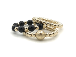 Stretch ring Nina met met real gold plated balletjes en zwarte onyx edelsteen