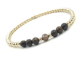 Armband Jayli met bruine gestreepte onyx en real gold plated balletjes