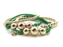 Armband Silk groen met real gold plated balletjes op satijnkoord