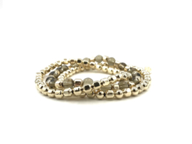 Armband Roosmarijn met facet real gold plated balletjes en rookkwarts edelsteen
