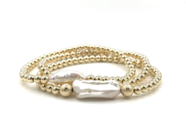 Armband Rees met biwa parel en real gold plated balletjes