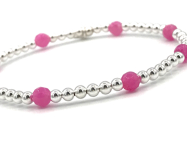 Armband Lucy met Sterling zilveren balletjes en roze chalcedoon edelsteen