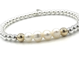 Armband Jaq met 925 Sterling zilveren balletjes en witte zoetwater parels