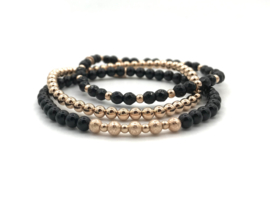 Armband Elize met rosé real gold plated balletjes en onyx edelsteen