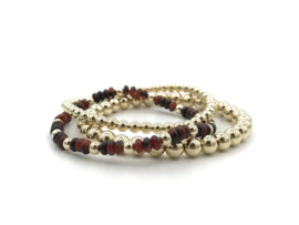 Armband Kaatje met real gold plated bolletjes en wieltjes van carneool edelsteen