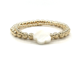 Armband Lieve met real gold plated balletjes en witte parel bloem