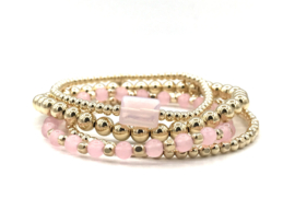 Armband Pinky met real gold plated balletjes en roze opalite edelsteen