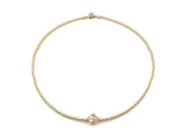 Ketting Chanel met facet geslepen shiny gold colored klaver en real gold plated balletjes
