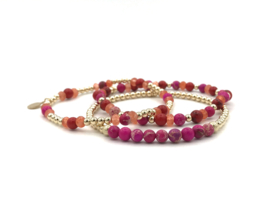 Armband Miray met real gold plated balletjes en roze jaspis edelstenen