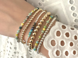 Armband Pippa met Sterling zilveren balletjes en blauwe jade edelsteen