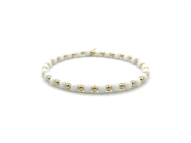 Armband Benthe met witte jade edelsteen en real gold plated balletjes