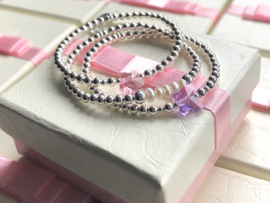 Armband Bloem roze met Swarovski crystal en écht zilveren balletjes