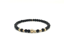 Armband Meike met real gold plated balletjes en zwarte onyx edelsteen