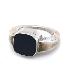 Occasion ring met zwarte onyx edelsteen